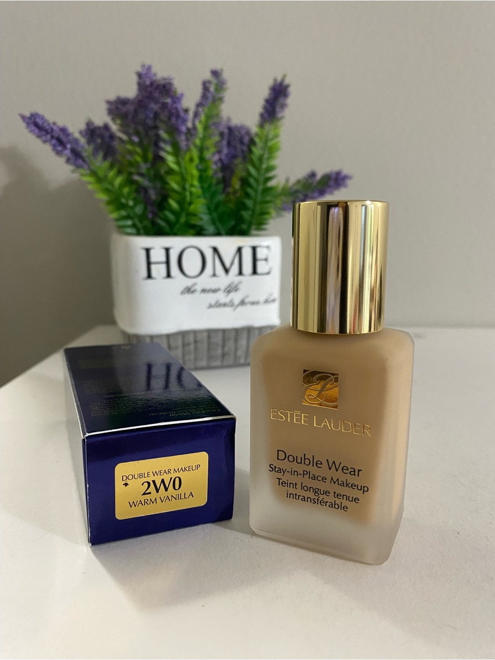 2W0 Warm Vanilla, Estee Lauder Double Wear Foundation, 1 OZ, Original Formula